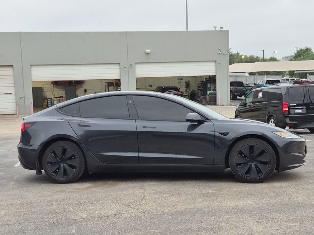 Used 2025 Tesla Model 3 Long Range RWD image 4