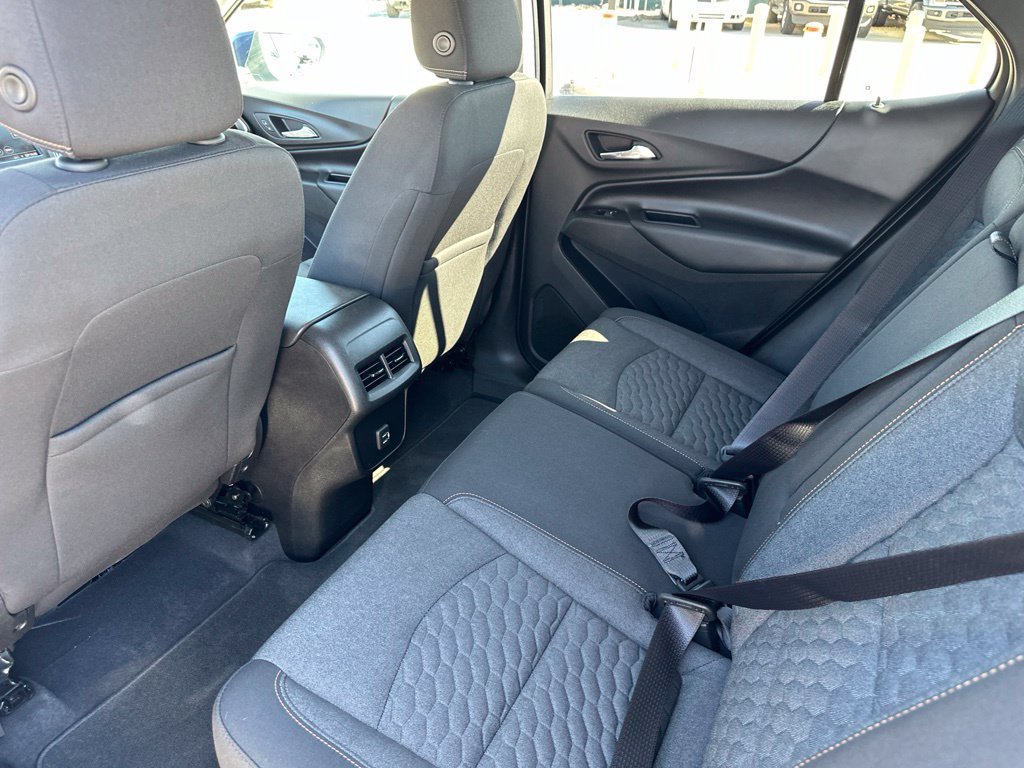 Used 2020 Chevrolet Equinox LT AWD/4WD image 17