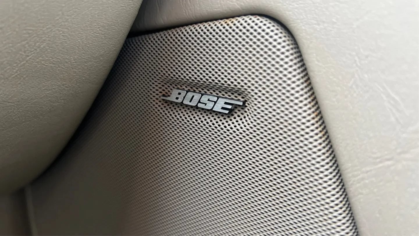 Used 2005 Cadillac XLR RWD image 15