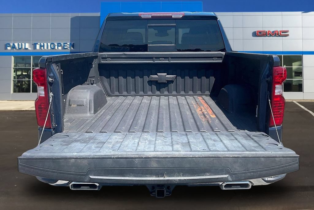 Used 2022 Chevrolet Silverado 1500 LT AWD/4WD image 7