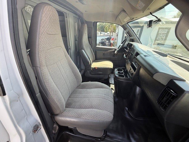 Used 2019 Chevrolet Express 3500 w/ Power Convenience Package image 20