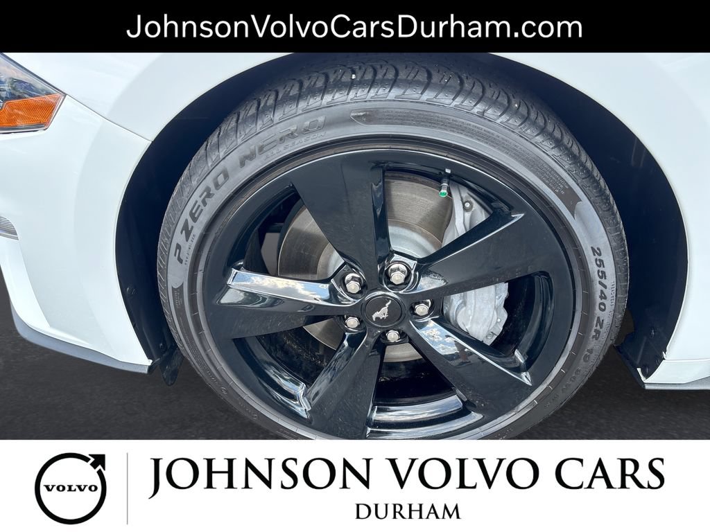 Used 2022 Ford Mustang GT Premium w/ Equipment Group 401A RWD image 18