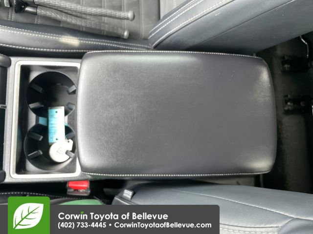 Used 2024 Mitsubishi Outlander SE image 16