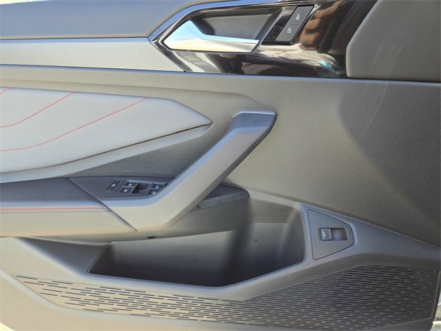 Used 2025 Volkswagen Jetta GLI Autobahn image 14