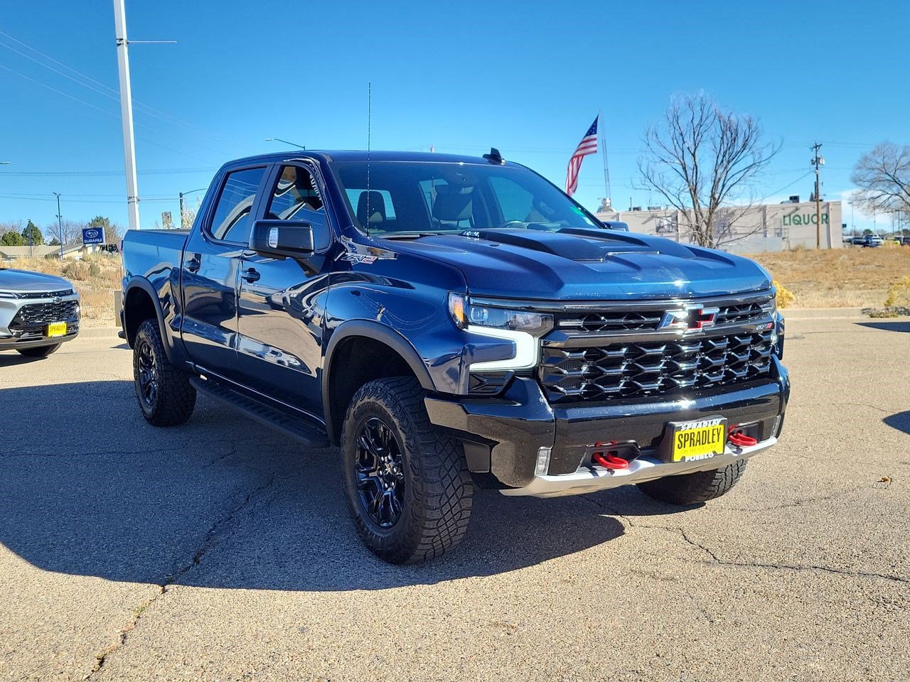 Used 2023 Chevrolet Silverado 1500 ZR2 w/ Technology Package image 2