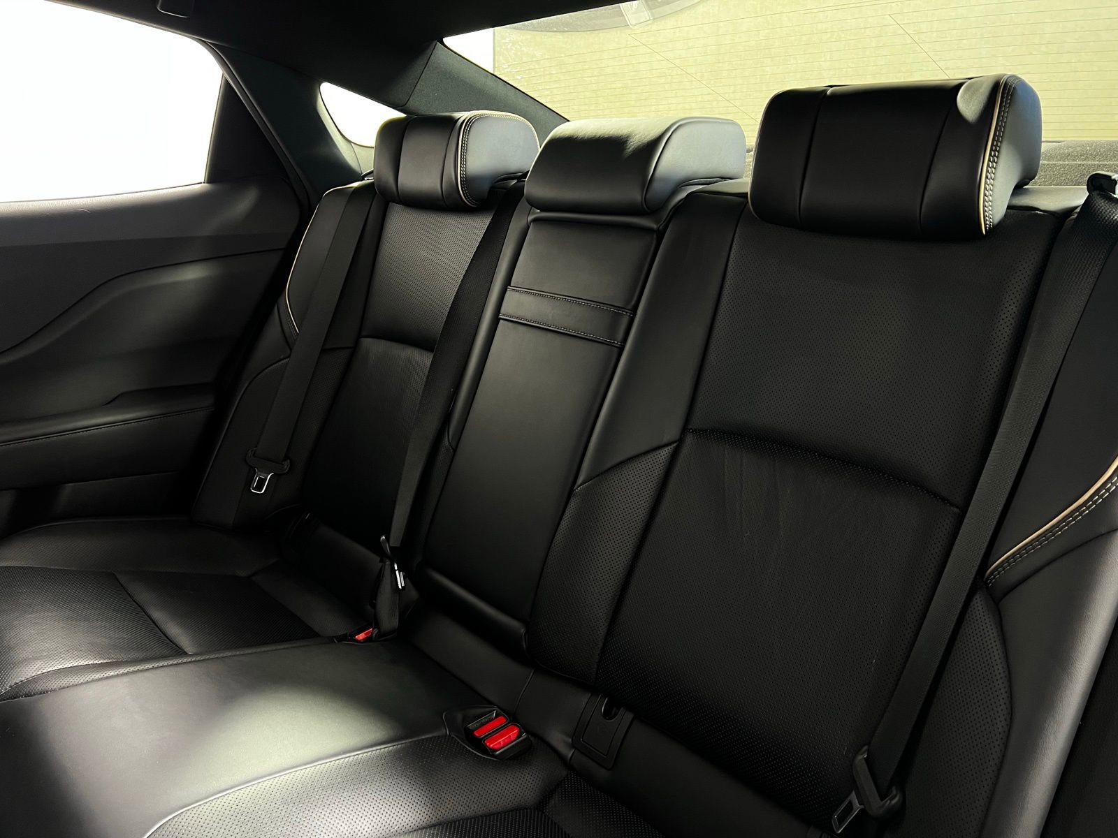 Certified 2025 Toyota Crown XLE image 23