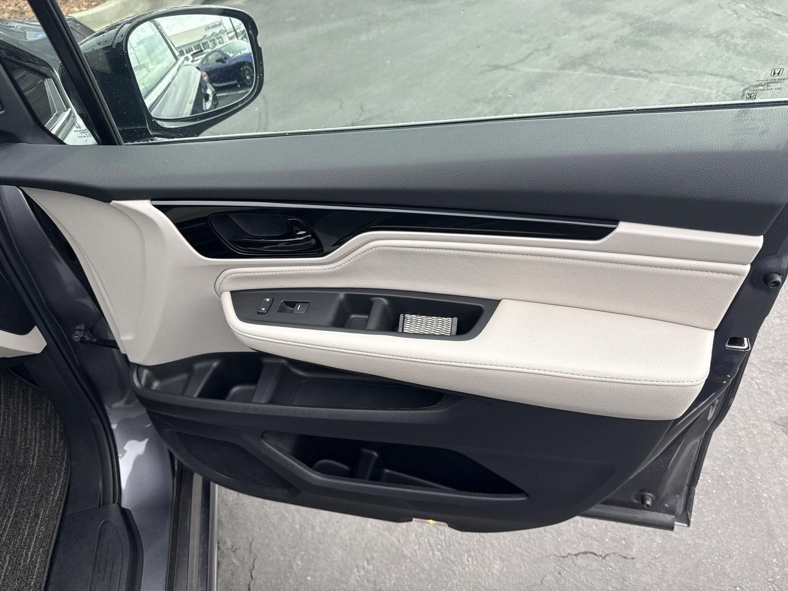 Certified 2026 Honda Odyssey Elite image 29