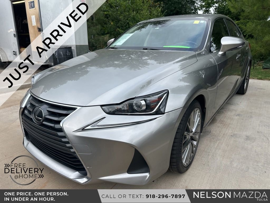 Used 2017 Lexus IS 200t RWD image 1