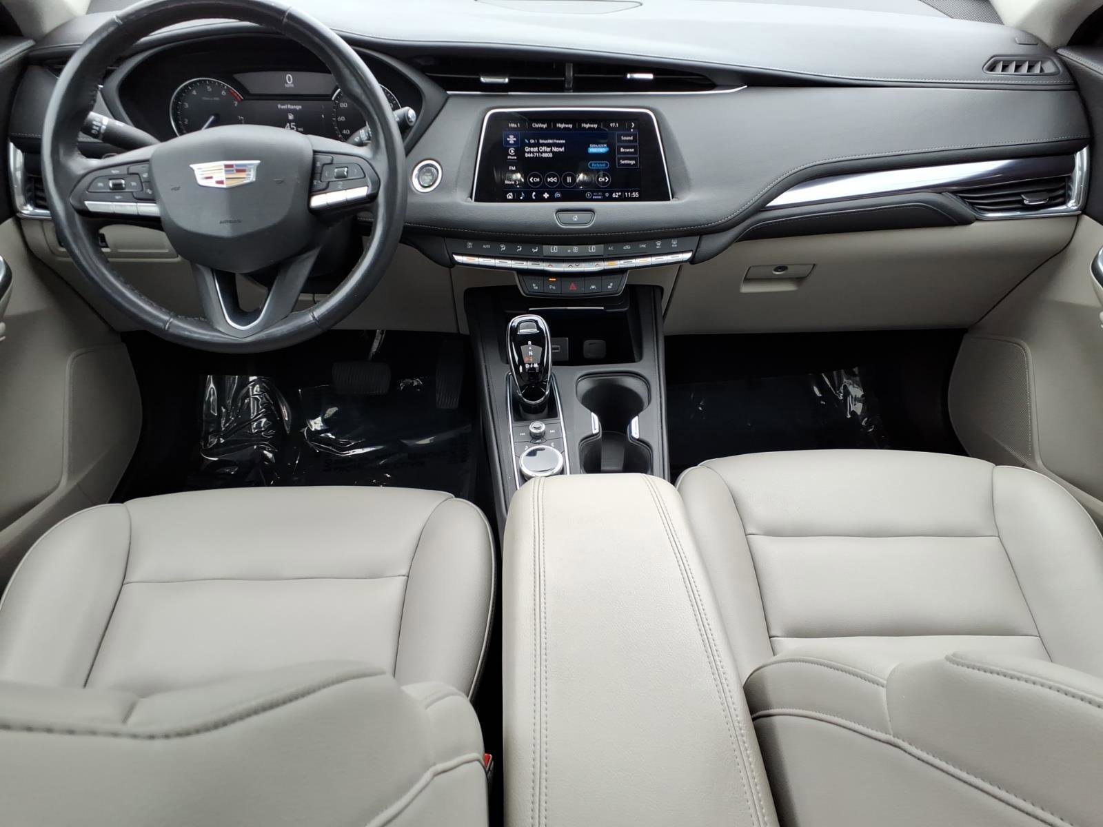 Certified 2023 Cadillac XT4 Luxury w/ Cold Weather Package AWD/4WD image 19