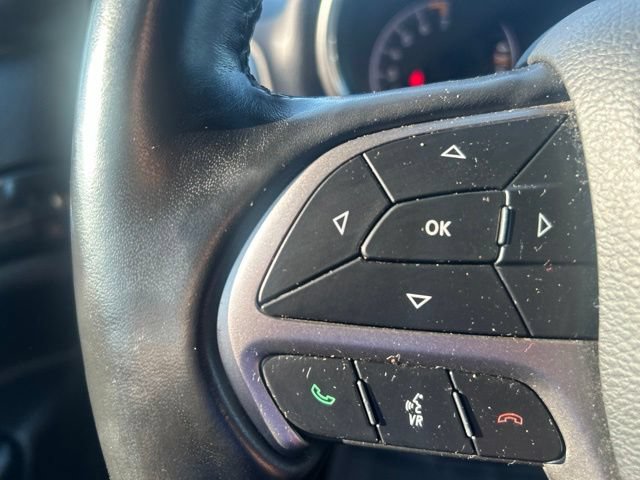 Used 2020 Jeep Grand Cherokee Altitude AWD/4WD image 20