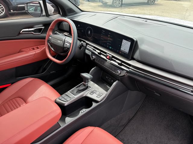 Certified 2026 Kia Sportage SX AWD/4WD image 8