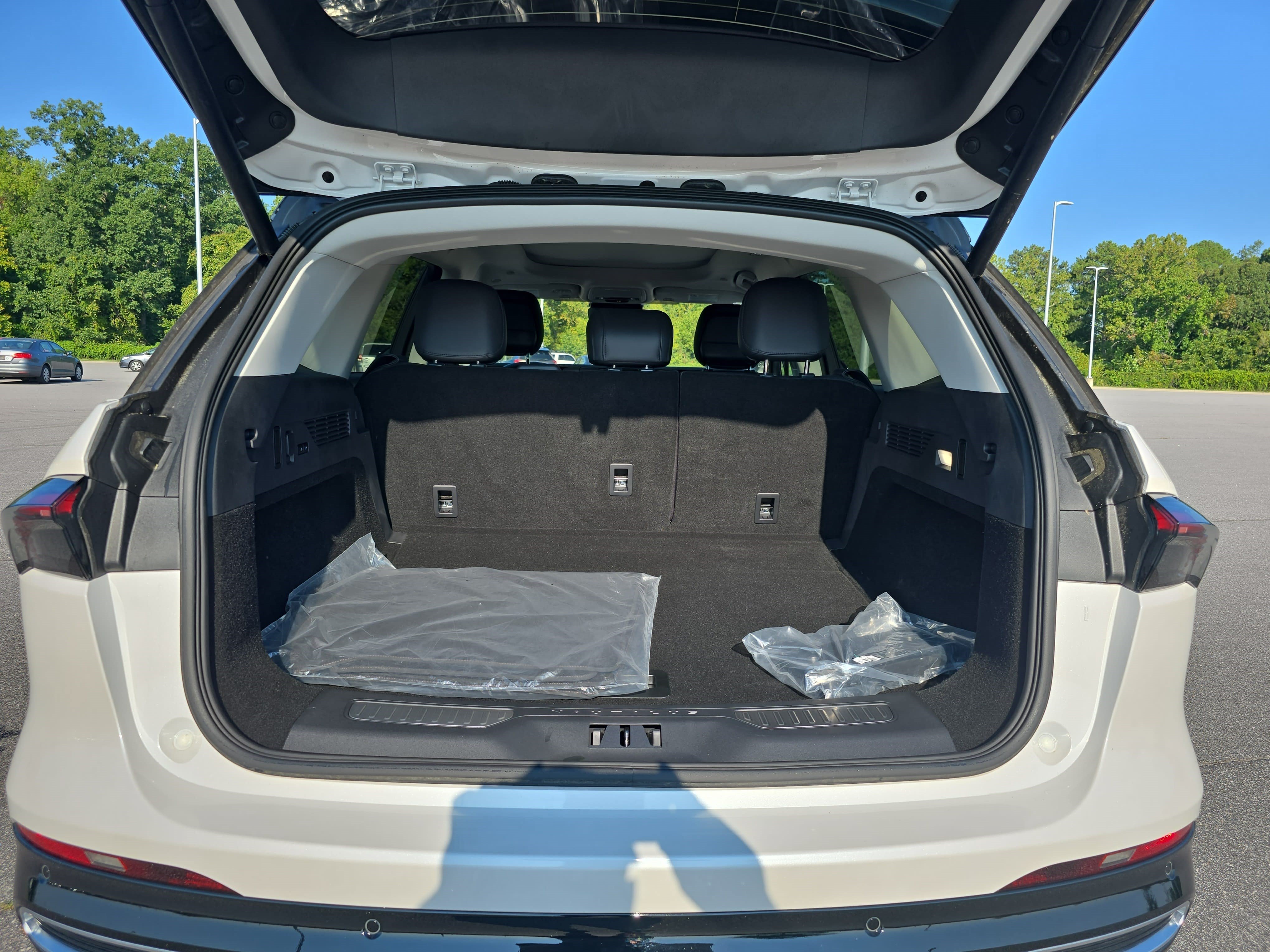 New 2026 Lincoln Nautilus Reserve AWD/4WD image 13