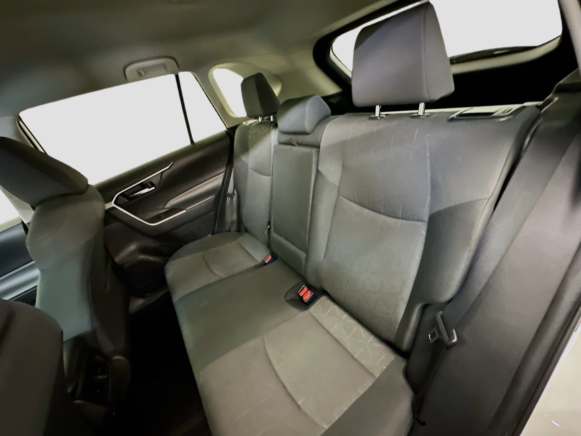 Used 2024 Toyota RAV4 XLE image 29