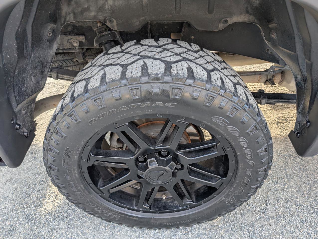 Used 2017 Toyota Tundra SR5 w/ SR5 Upgrade Package image 6