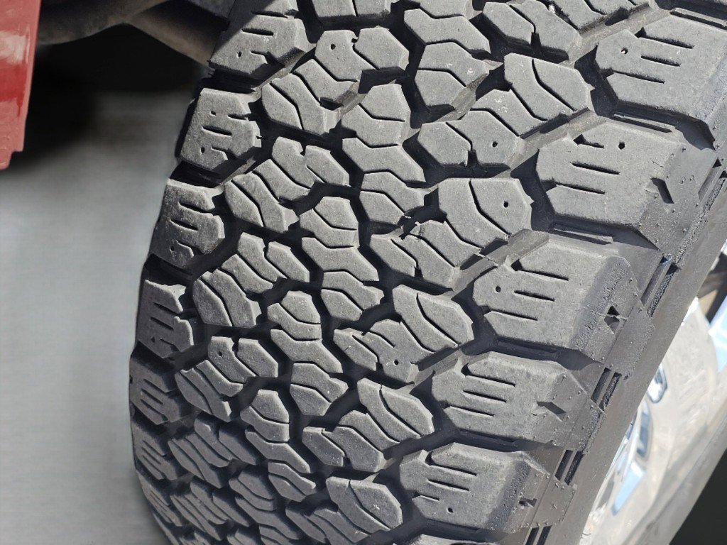 Used 2017 Chevrolet Silverado 1500 LTZ AWD/4WD image 18