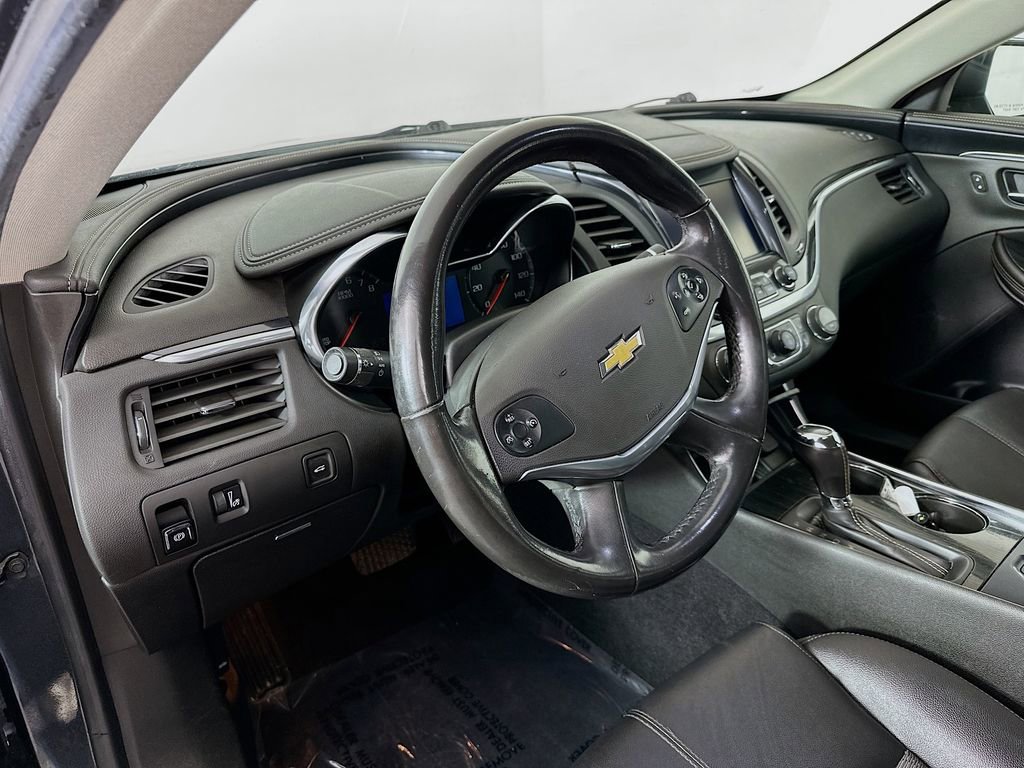 Used 2019 Chevrolet Impala LT image 14