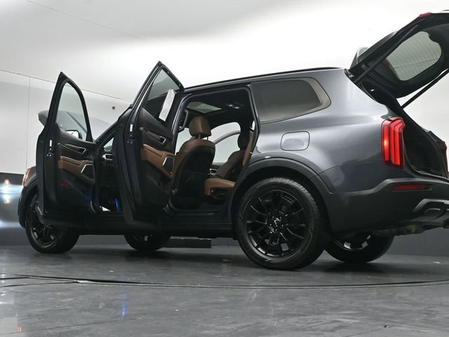 Used 2022 Kia Telluride SX w/ SX Prestige Package image 52