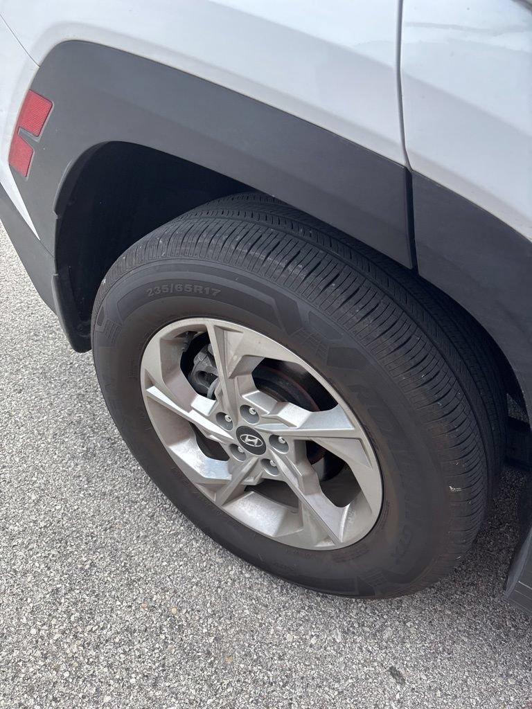 Certified 2023 Hyundai Tucson SEL AWD/4WD image 19