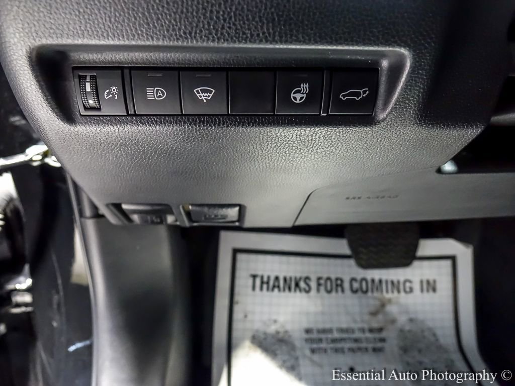 Used 2022 Toyota RAV4 XLE w/ Convenience Package image 27