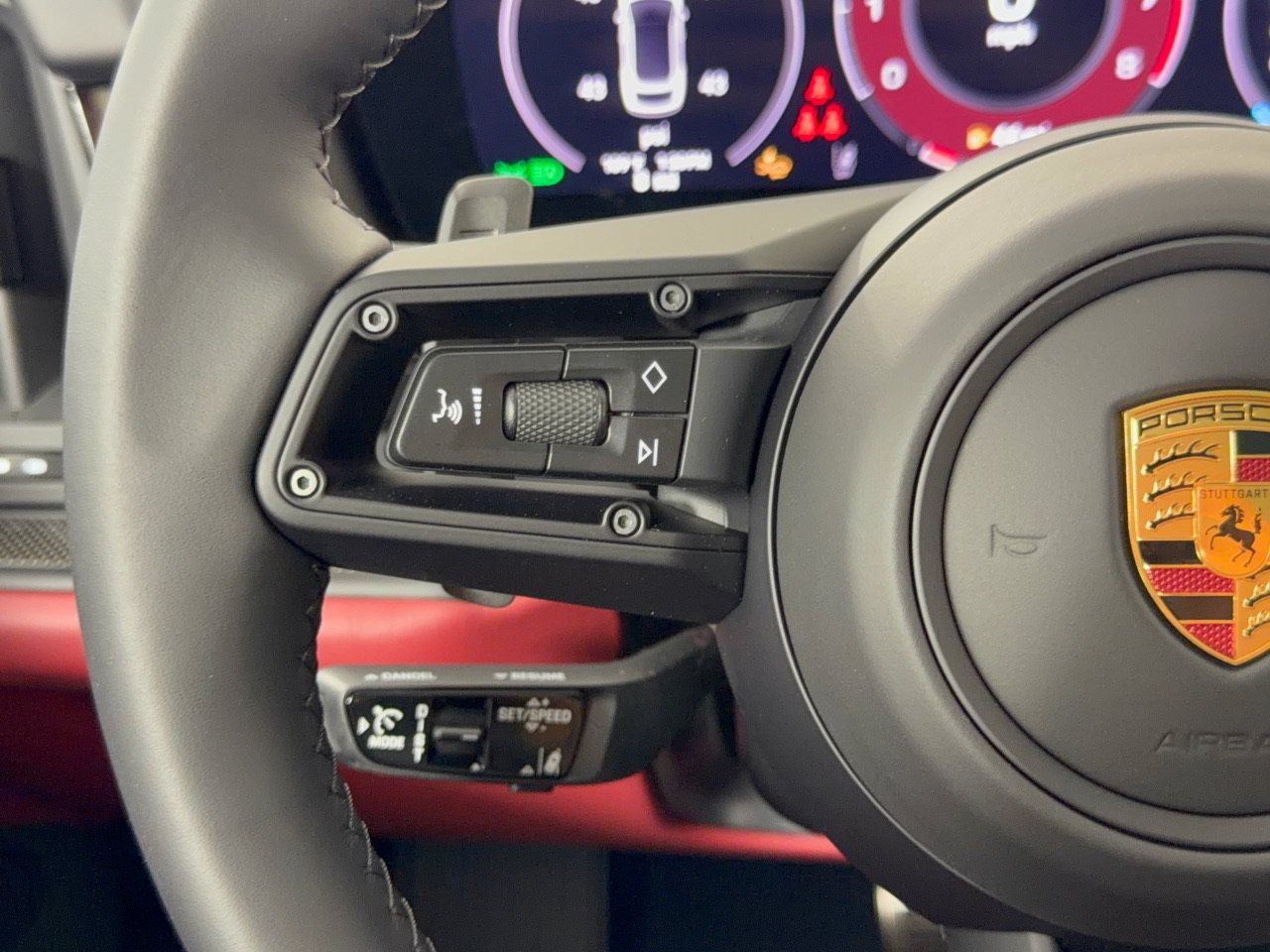 New 2026 Porsche Cayenne GTS AWD/4WD image 18