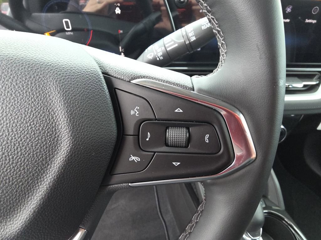 New 2026 Chevrolet TrailBlazer LT w/ Convenience Package FWD image 19