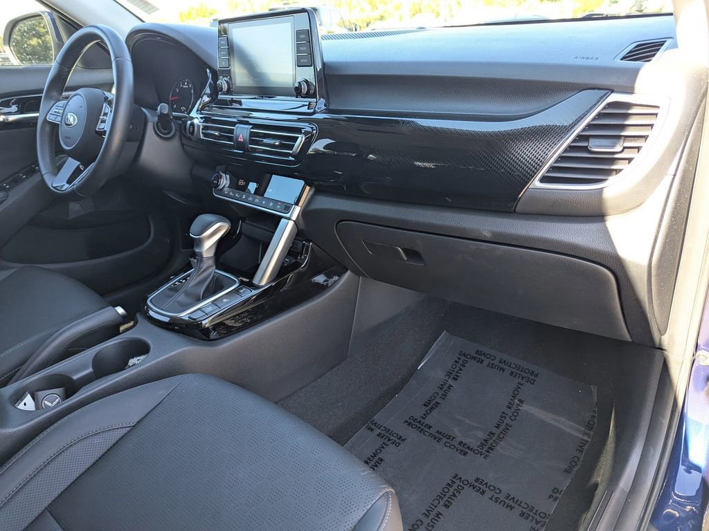 Certified 2021 Kia Seltos EX image 9