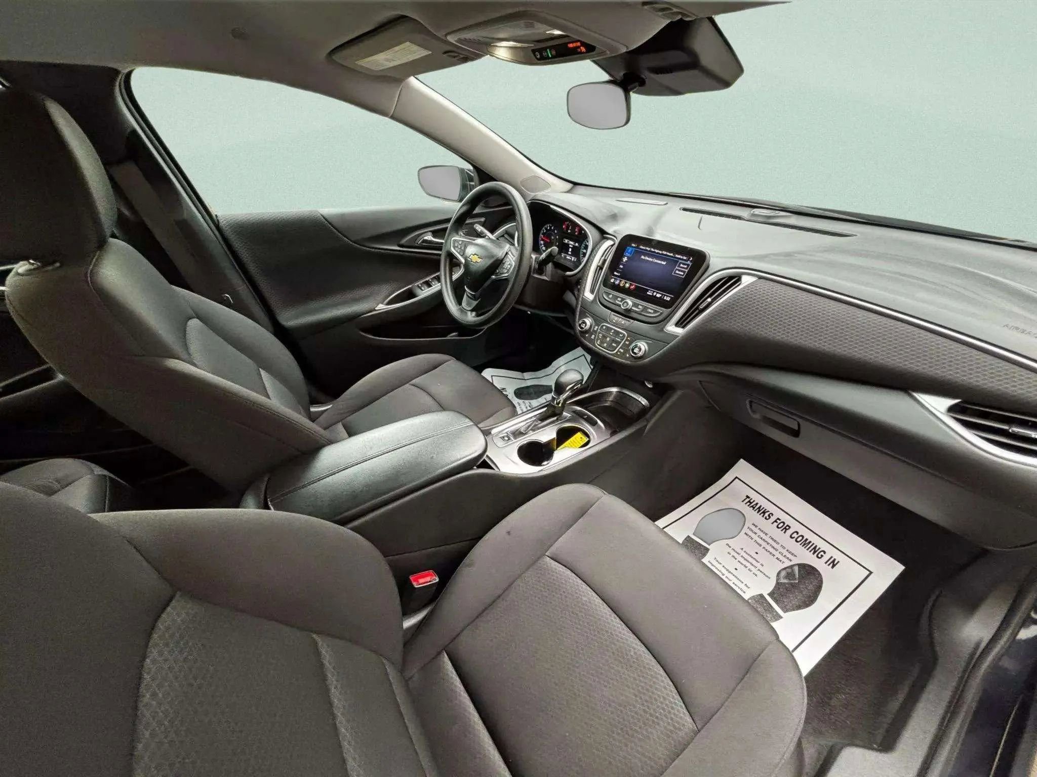Used 2023 Chevrolet Malibu LT image 9