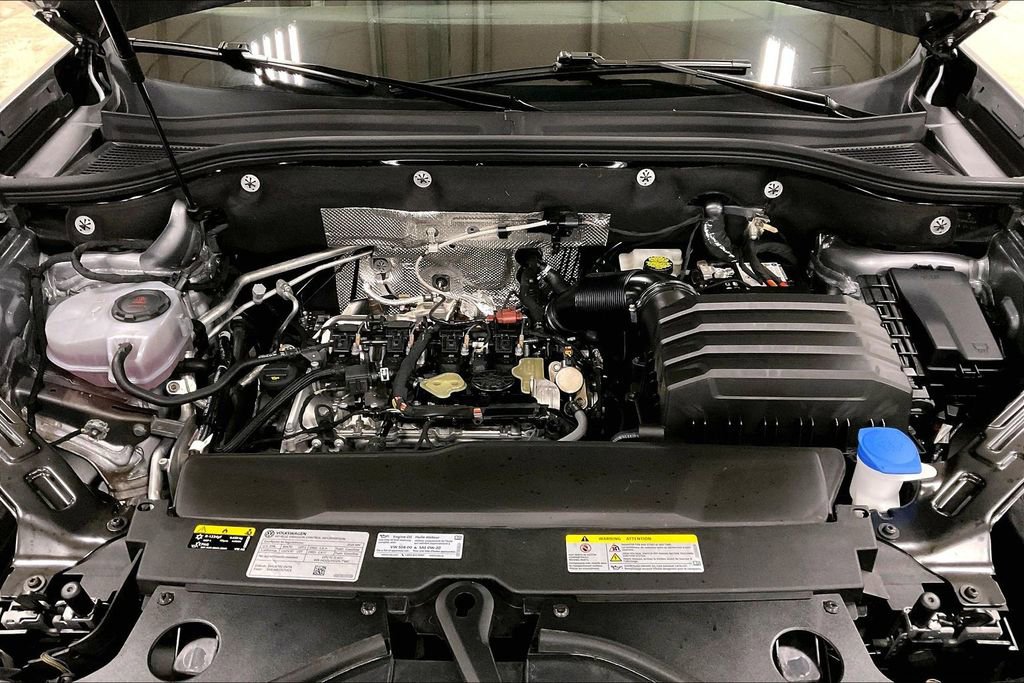 Used 2025 Volkswagen Atlas SE image 10