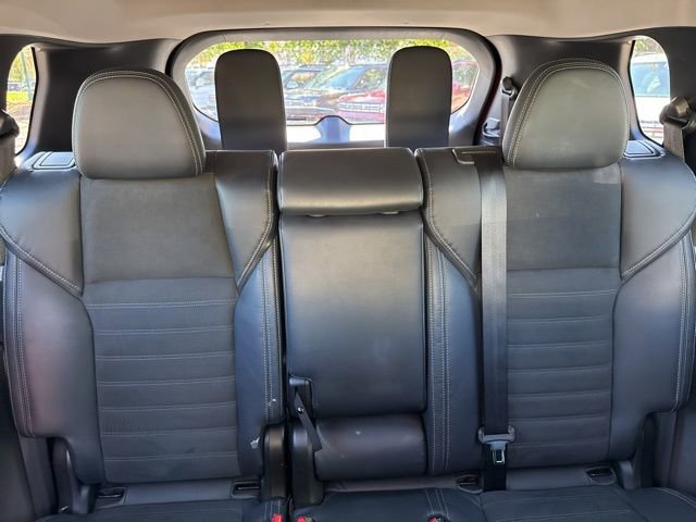 Used 2022 Mitsubishi Outlander SE image 25