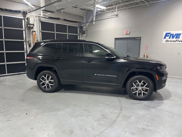 New 2025 Jeep Grand Cherokee Limited