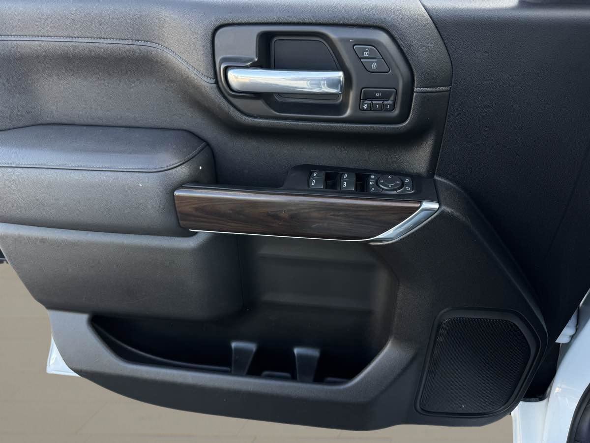 Used 2023 GMC Sierra 2500 SLT w/ SLT Convenience Package image 6