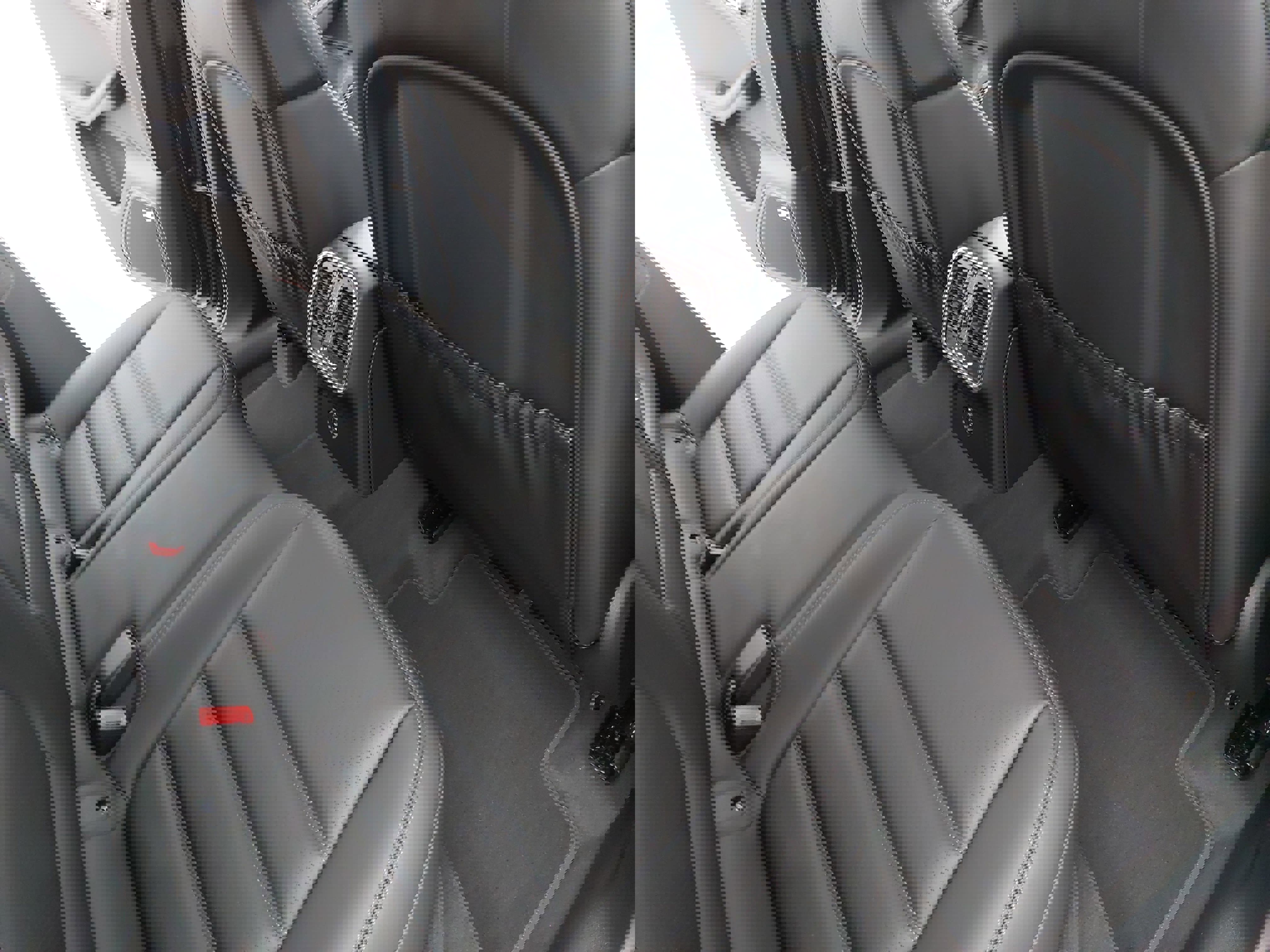 New 2026 Porsche Macan AWD/4WD image 13