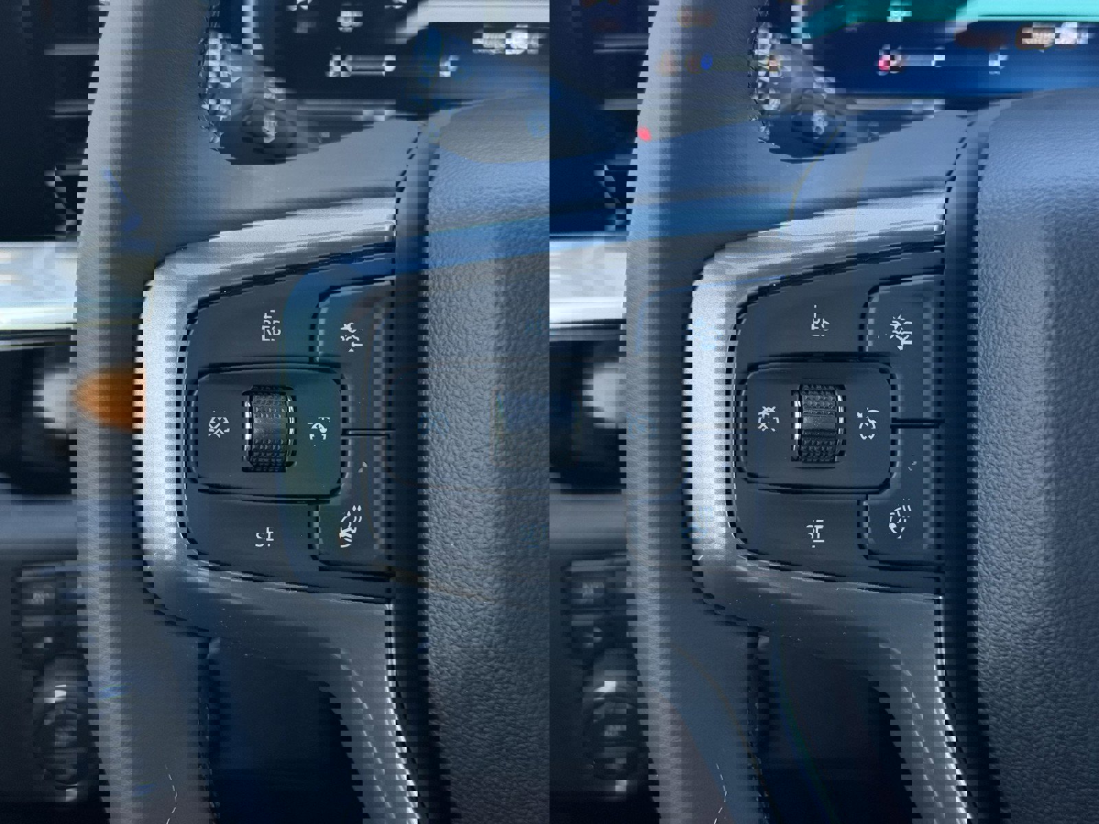 New 2026 Chevrolet Silverado 3500 LTZ w/ LTZ Convenience Package image 29