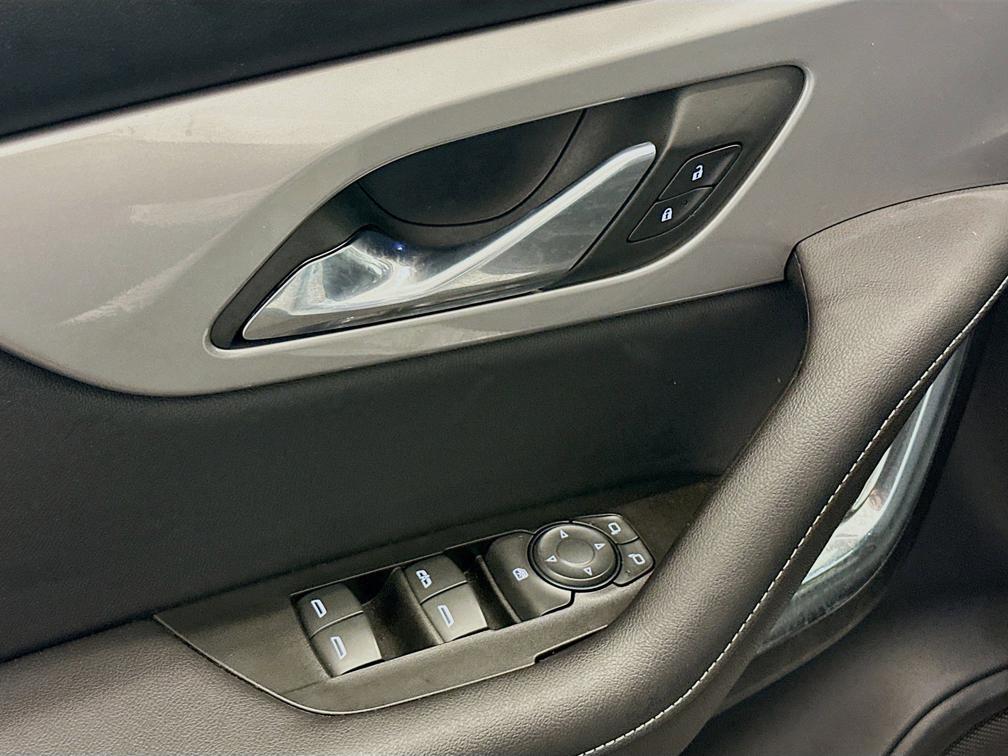 Used 2023 Chevrolet Blazer LT w/ Convenience Package image 15