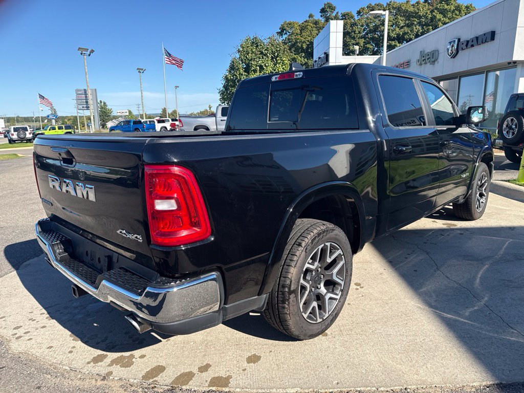 Used 2025 RAM 1500 Laramie AWD/4WD image 5