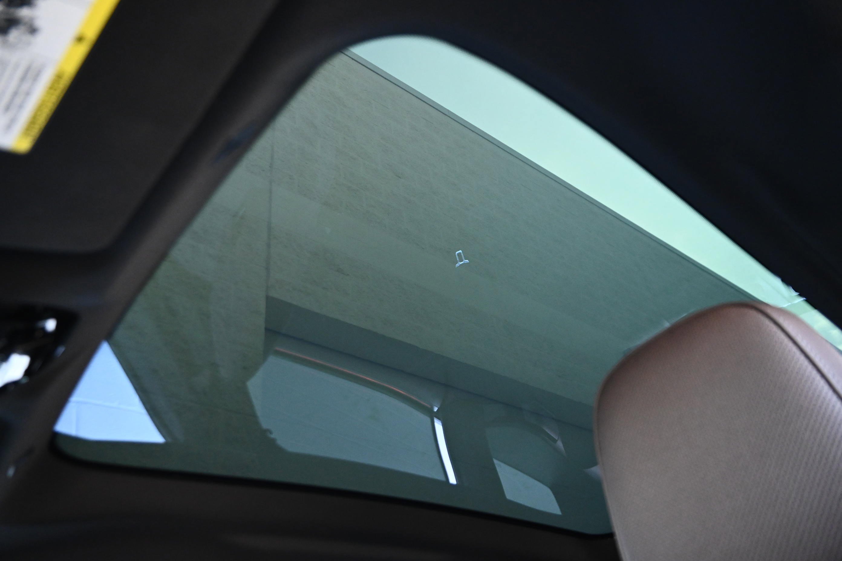 Certified 2025 BMW iX xDrive50 image 30