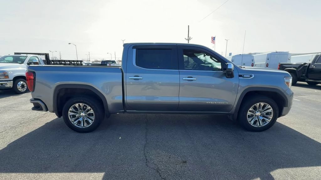 Used 2021 GMC Sierra 1500 Denali w/ Driver Alert Package II AWD/4WD image 9