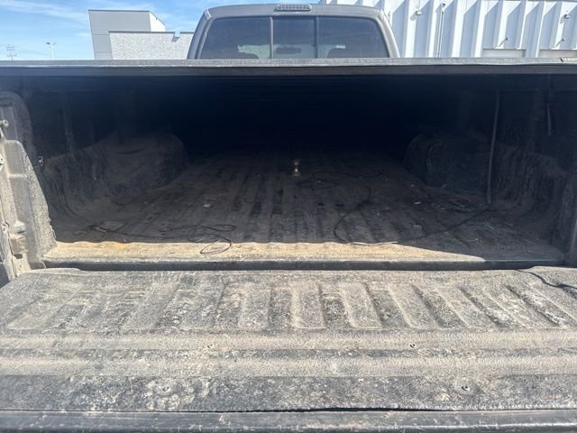 Used 2005 Ford F350 XLT image 9