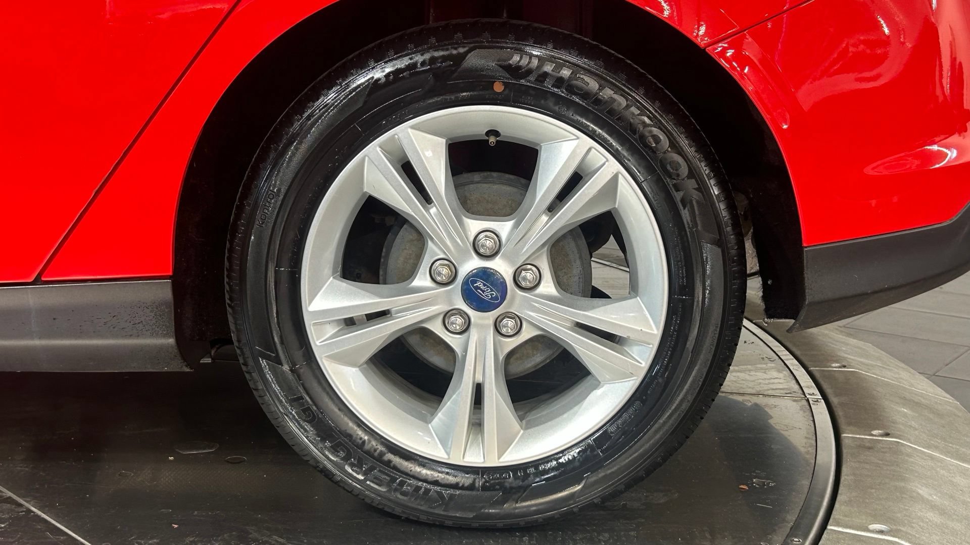 Used 2013 Ford Focus SE FWD image 20