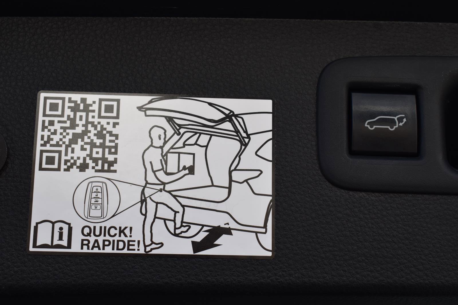 Used 2021 Toyota Highlander Platinum image 19