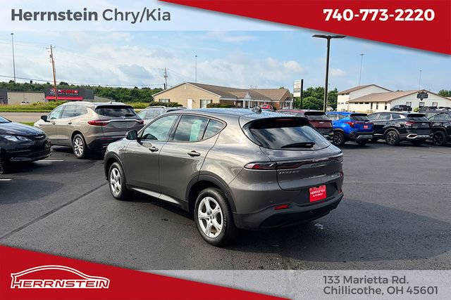 Used 2025 Dodge Hornet GT w/ Cold Weather Group AWD/4WD image 5