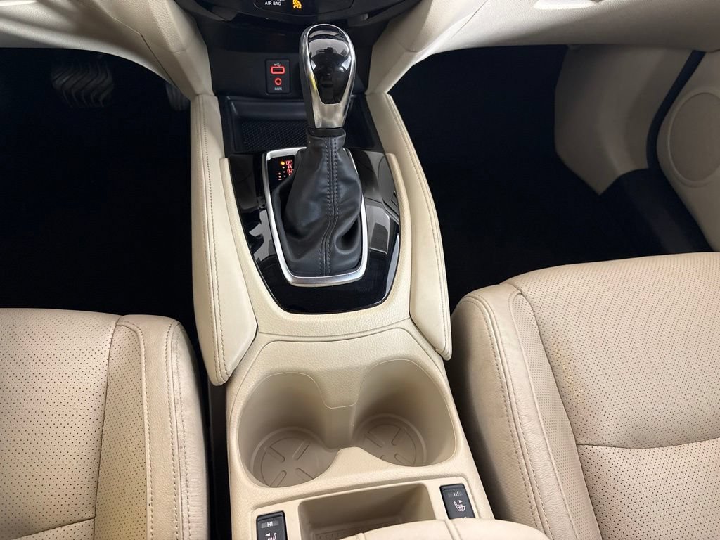 Used 2017 Nissan Rogue SL FWD image 14