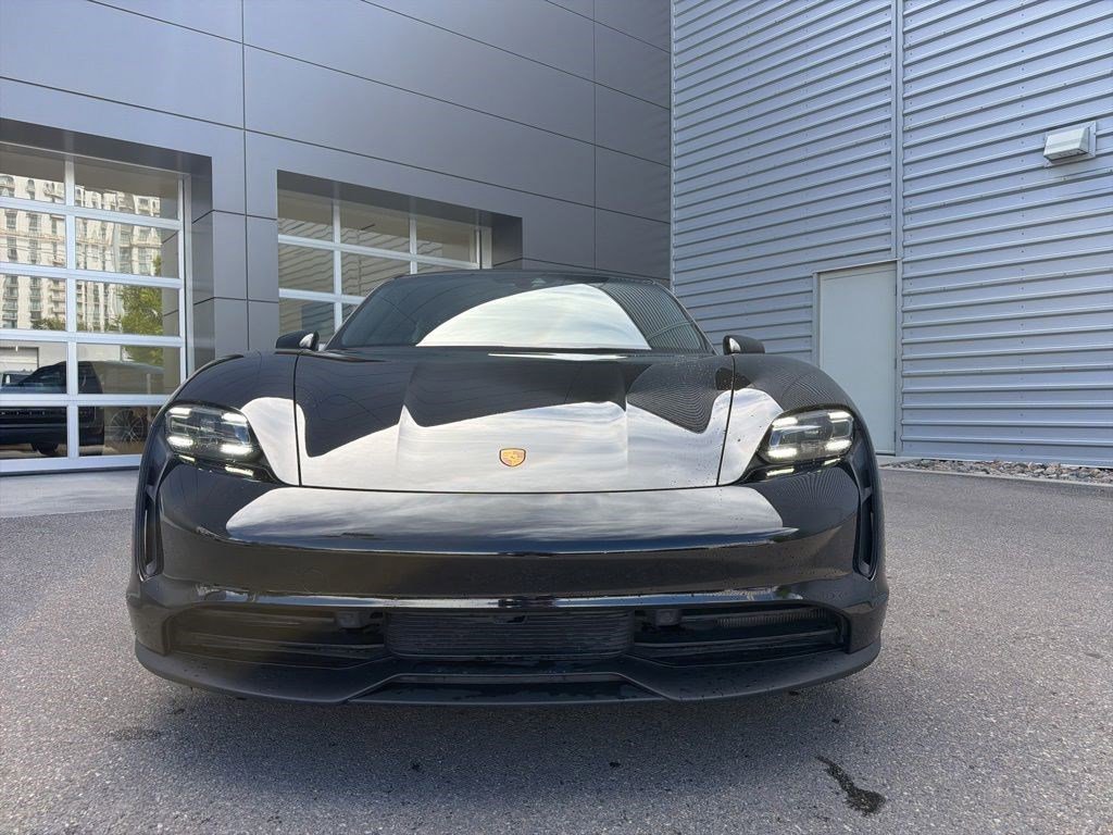 Used 2021 Porsche Taycan 4S AWD/4WD image 2