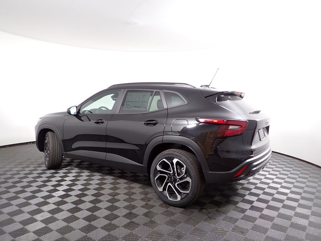 New 2026 Chevrolet Trax RS image 8