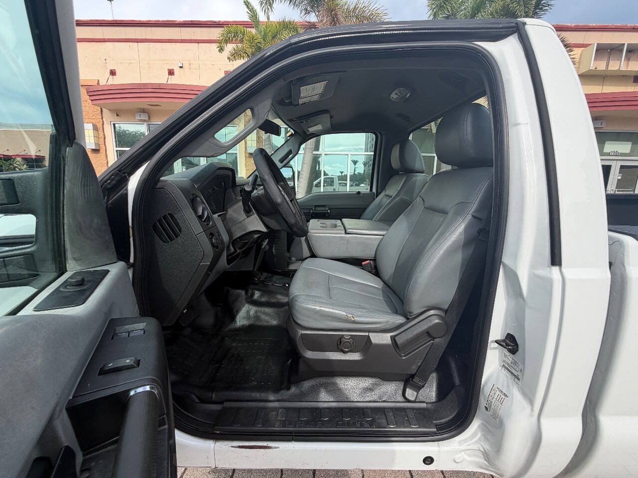 Used 2016 Ford F250 XL w/ Power Equipment Group RWD image 39