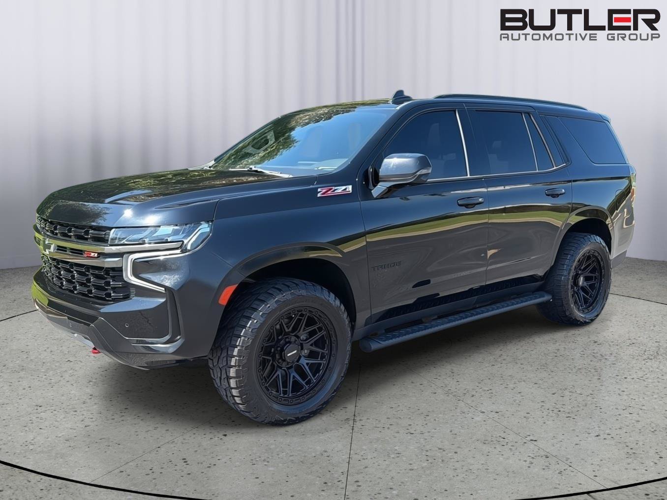Used 2021 Chevrolet Tahoe Z71 w/ Z71 Signature Package AWD/4WD image 1