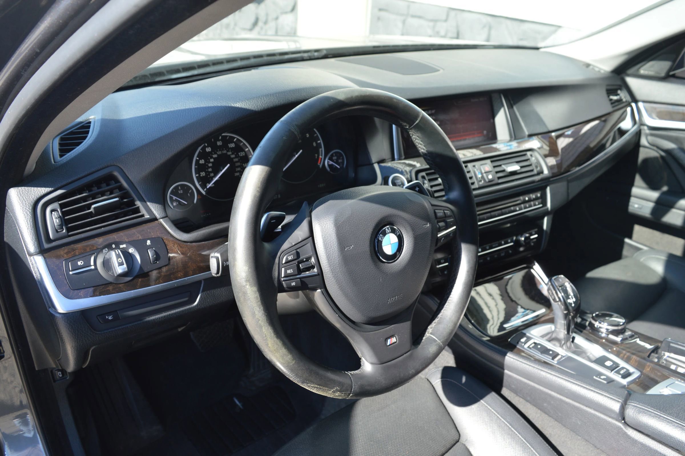 Used 2016 BMW 528i Sedan image 30