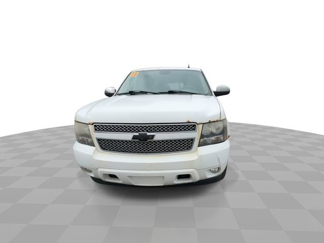 Used 2008 Chevrolet Suburban LTZ w/ LTZ Preferred Equipment Group AWD/4WD image 3