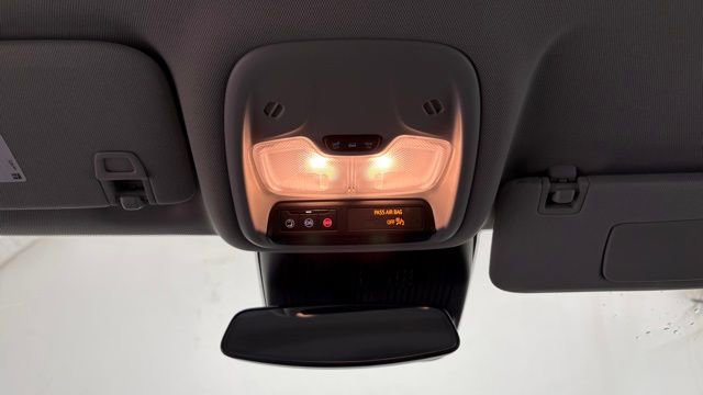 New 2027 Chevrolet Bolt LT w/ Comfort Package FWD image 38