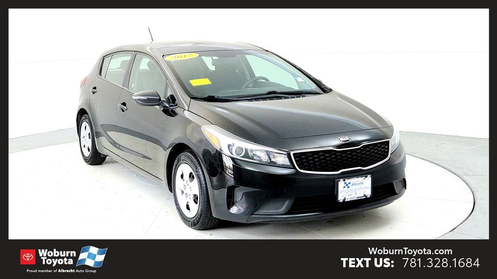 Used 2017 Kia Forte LX FWD video 1